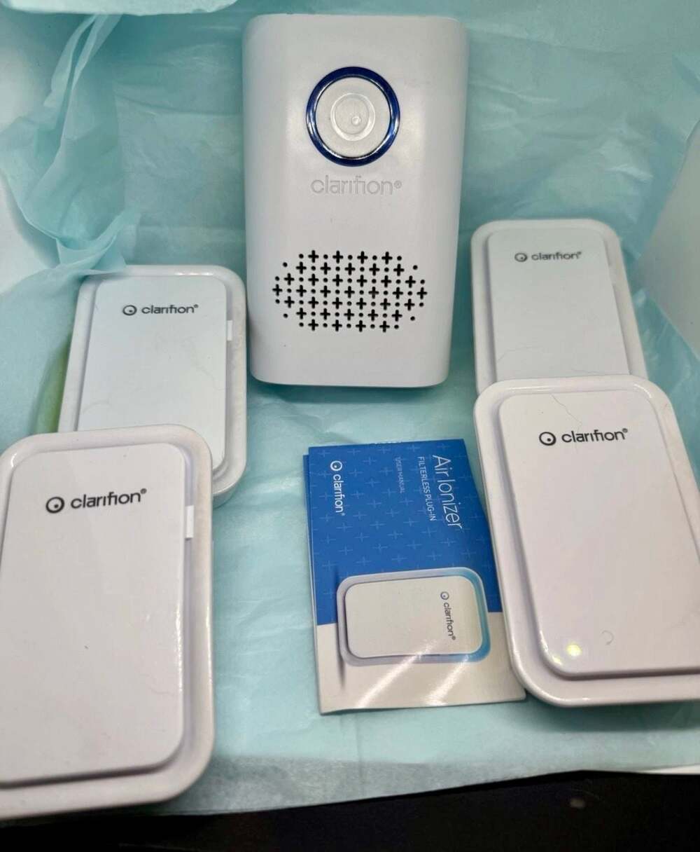 Clarifion Air Ionizer w/4 GL-139 Plug-In Air Purifiers and 1 ODRx Deodorizer